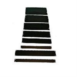 NORTH701-BKL PANEL CIEGO NORTH SYSTEM 3.5 2 U.R. X19 DE ACERO COLOR NEGRO