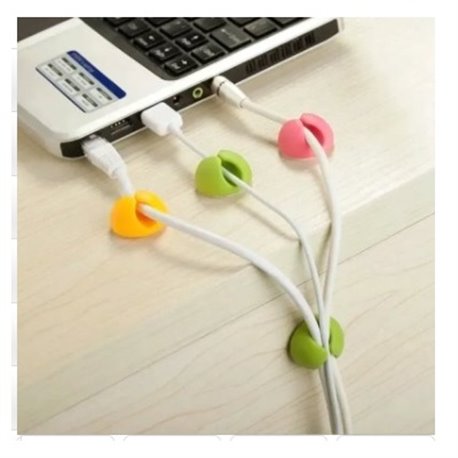 ORGANIZADOR DE CABLES BROBOTIX  6 CLIPS ORGANIZADORES ADHERIBLES  COLOR BLANCO  CAFE Y NEGRO.